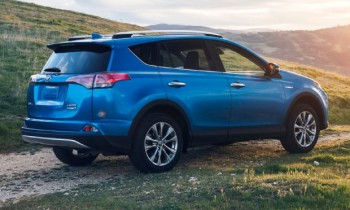 2016 Toyota RAV4 Refreshed, Adds Hybrid Model