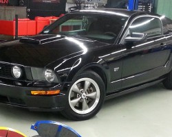 Ford Racing Cold Air Test for 2005-2009 Mustang GTs – Hot Rod Garage Ep. 14
