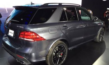 Mercedes GLE arrives in New York to tackle the BMW X5