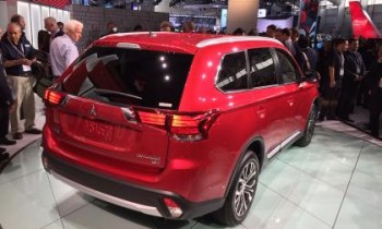 2016 Mitsubishi Outlander makes New York debut