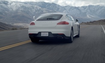 Porsche Panamera Sights & Sounds – Beauty, Exhaust, Fly-by
