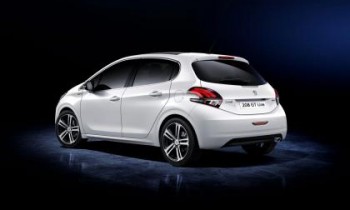 New Peugeot 208 sets 141mpg long distance economy record