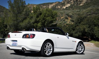 Honda S2000 Sights & Sounds – Beauty, Exhaust, Fly by