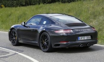 Porsche 911 2016 facelift spied undisguised