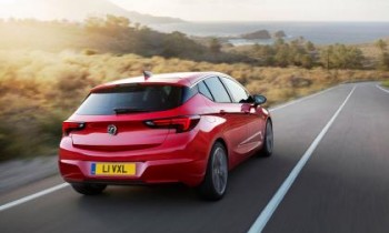 2015 Vauxhall Astra to start from £15,295