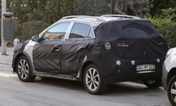Jacked-up Hyundai i20 Active heading to Frankfurt
