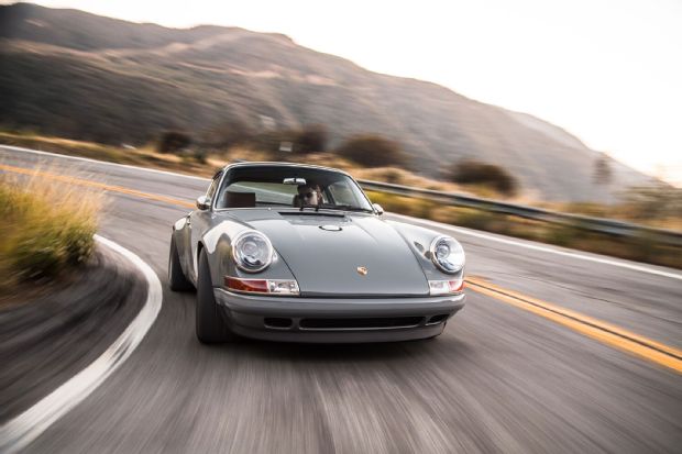 Singer Porsche 82