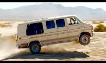 Thrash Battle! Van vs Wagon – Roadkill Episode 6