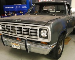 1973 Dodge D200 Diesel 12V Cummins Swap! Meet RollSmokey! – Hot Rod Garage Ep. 25