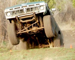 2013 Cheap Truck Challenge! ’93 Landcruiser vs ’78 F-150 vs ’89 Cherokee – Dirt Every Day Episode 7