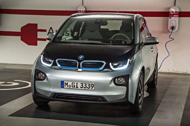 2014 BMW I3 EDrive Front View Charging