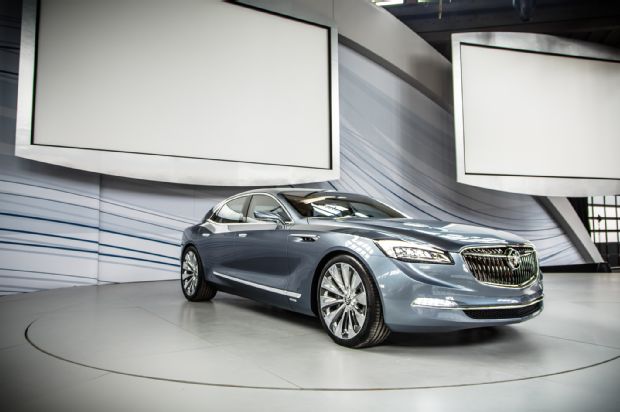 2015 Buick Avenir Concept Front Three Quarter 1