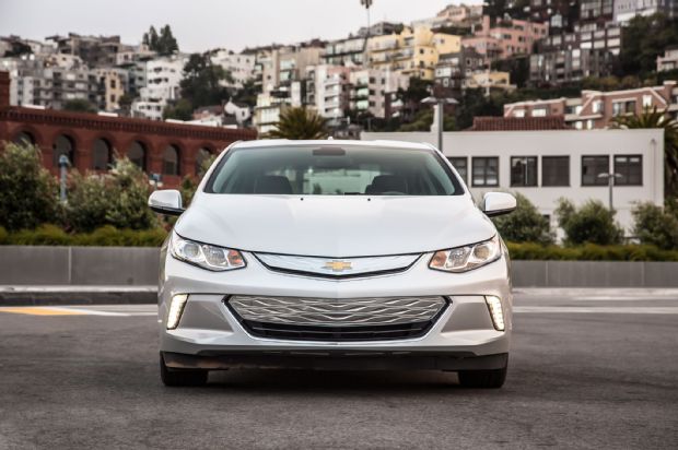2016 Chevrolet Volt Front End