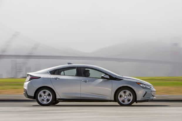 2016 Chevrolet Volt Side Profile In Motion 02