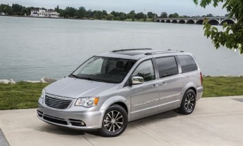 2016 Chrysler 300, Town & Country Add 90th Anniversary Edition Models