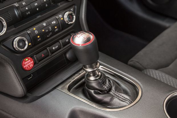 2016 Ford Shelby GT350 Mustang In Red Interior Gear Shift
