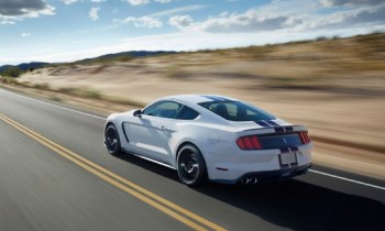 2016 Ford Shelby GT350 Mustang Review