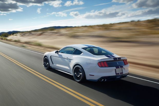 2016 Ford Shelby GT350 Mustang Rear Three Quarters In Motion