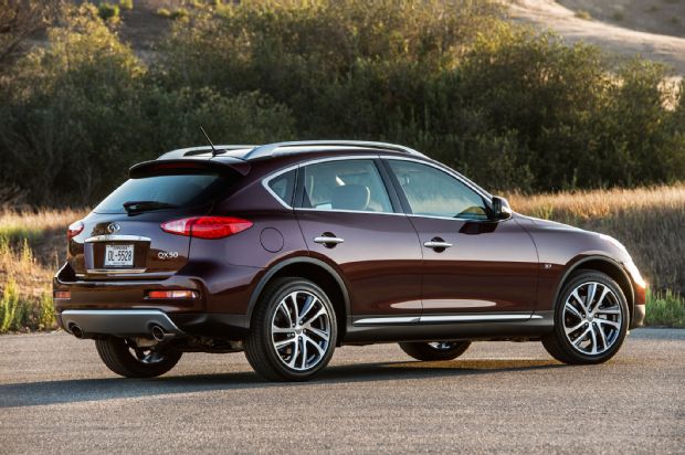 2016 Infiniti QX50 Rear Three Quarter