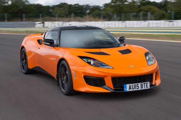 2016 Lotus Evora 400 Front Three Quarter Motion 4