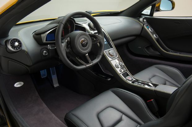 2016 McLaren 650S Interior