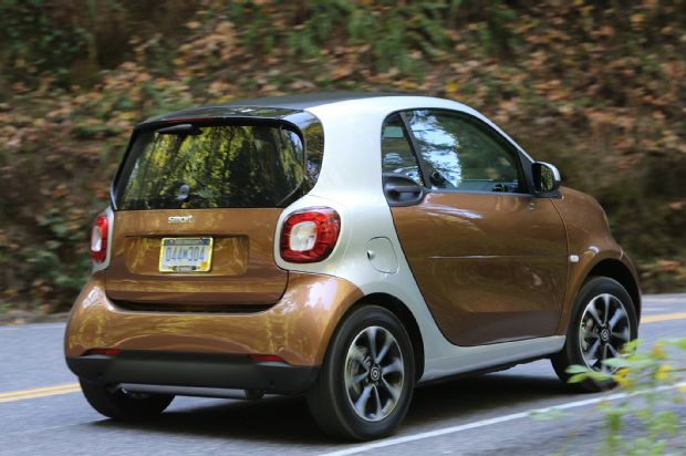 2016 Smart Fortwo 11