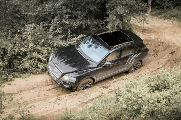 2017 Bentley Bentayga Prototype Top View