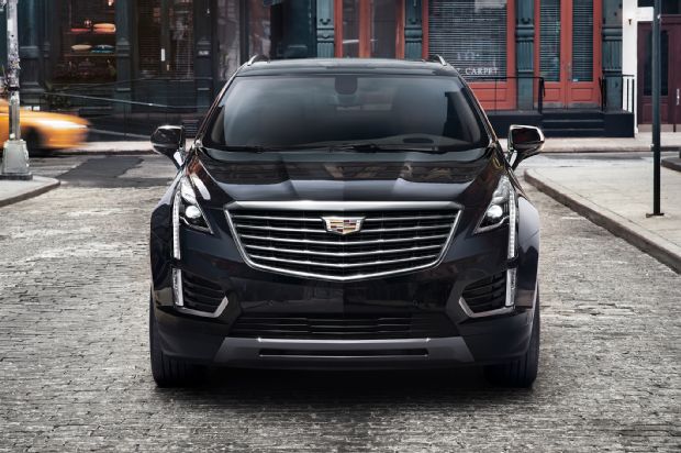 2017 Cadillac XT5 Front