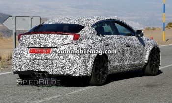 2017 Honda Civic Type R Spied with Brembo Brakes, Huge Exhaust