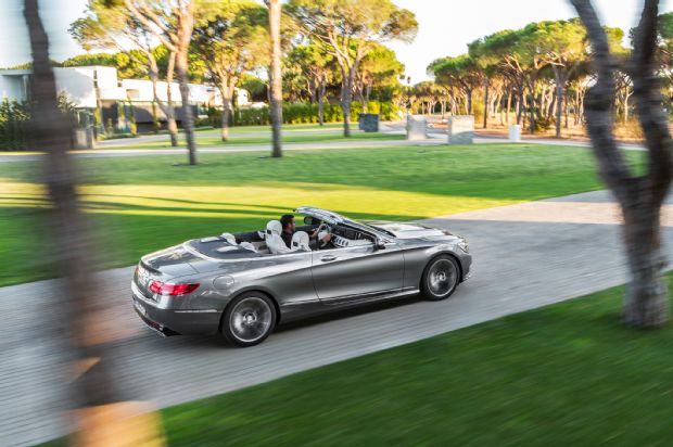 2017 Mercedes Benz S550 Cabriolet Rear Three Quarter