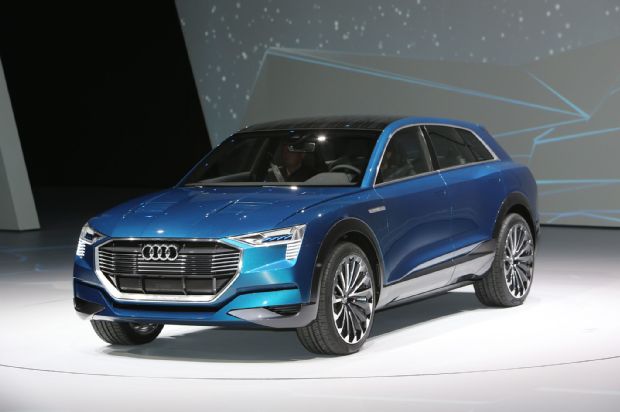 Audi E Tron Quattro Concept Front Three Quarter 01