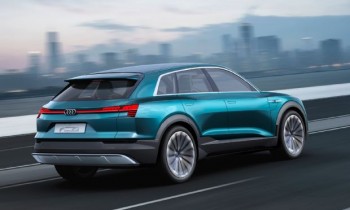 All-Electric Audi e-tron Quattro Concept Boasts 310 Miles of Range