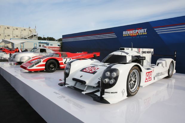 Le Mans Display