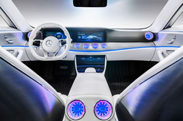 Mercedes Benz IAA Concept Cabin 01
