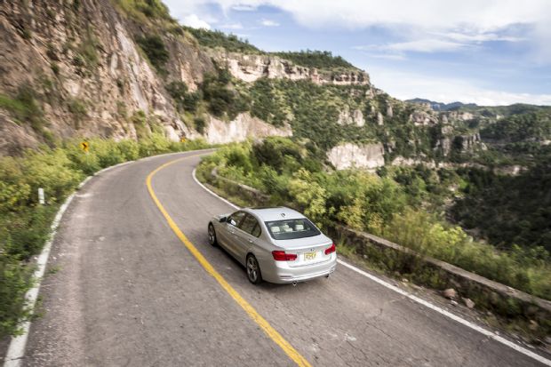2016 BMW 340i XDrive Rear End Top View