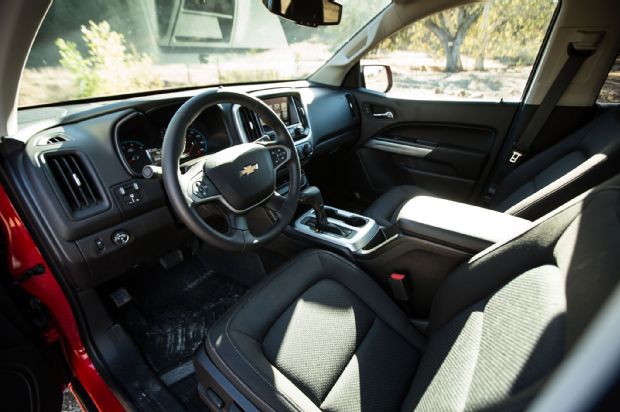2016 Chevrolet Colorado Diesel Cabin