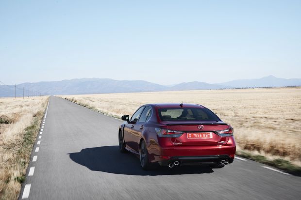 2016 Lexus GS F Rear End In Motion 03