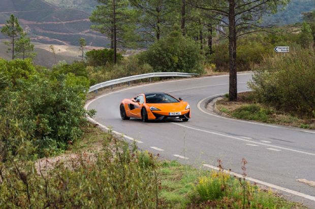 2016 McLaren 570S Front Three Quarter In Motion 11