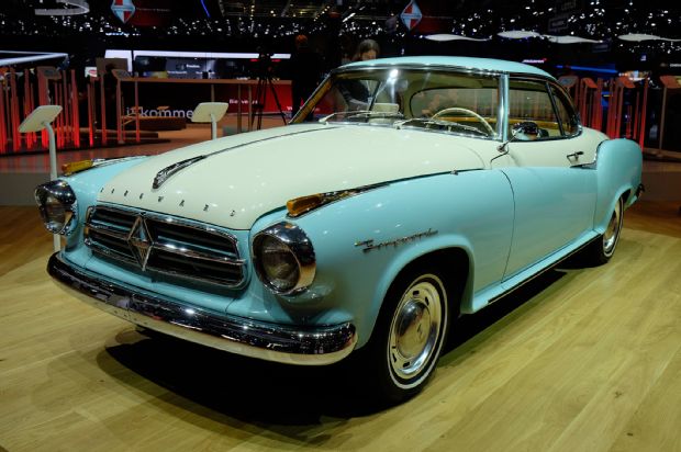 Borgward Isabella Coupe Front Three Quarter