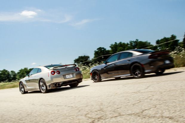 2015 Dodge Charger SRT Hellcat Vs 2016 Nissan GT R 15