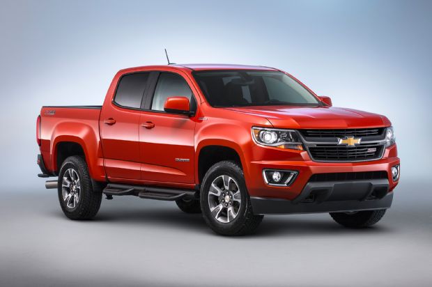 2016 Chevrolet Colorado Duramax Front Three Quarter Studio 1