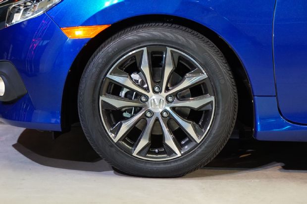 2016 Honda Civic Coupe Reveal Wheel