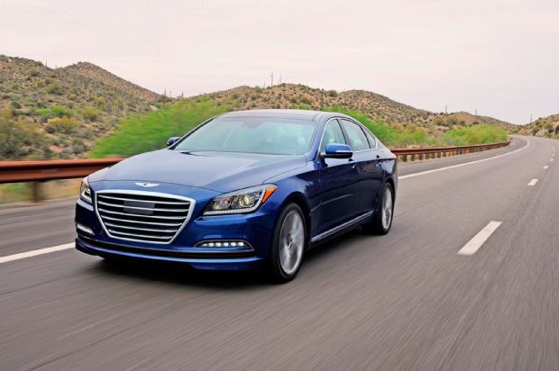 2016 Hyundai Genesis Front Three Quarter In Motion 04