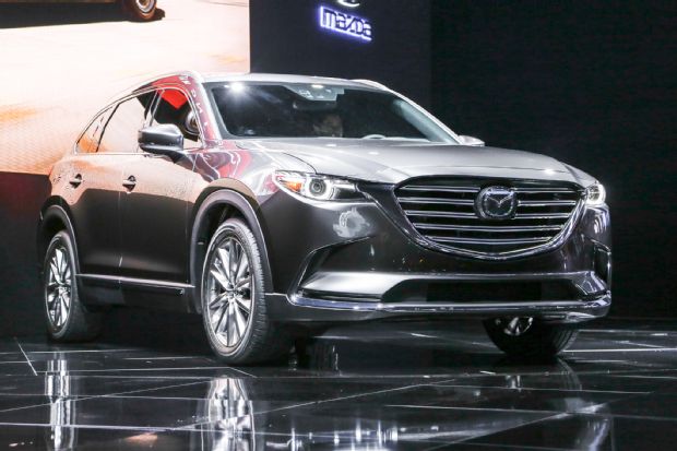 2016 Mazda CX 9 Front Three Quarter