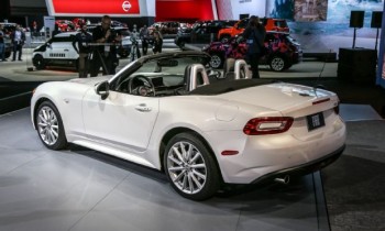 Miata, Italian-Style: 2017 Fiat 124 Spider Debuts in L.A.