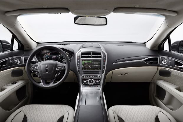 2017 Lincoln Mkz Front Dashboard