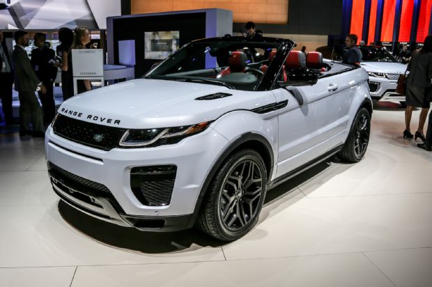 2017 Range Rover Evoque Convertible Front Three Quarter