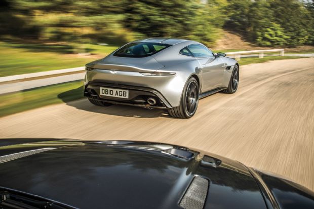 James Bond Cars 01