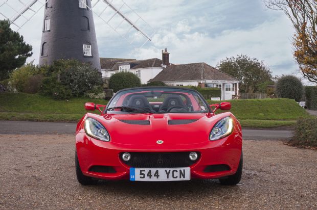 Lotus Elise Sport 220 Front