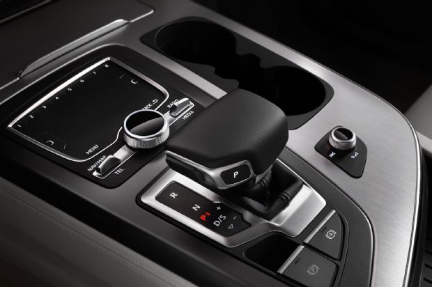 2017 Audi Q7 Gear Knob